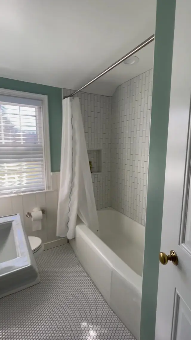 Tile & Backsplashes context for Berwyn Kitchen and Bath Showroom