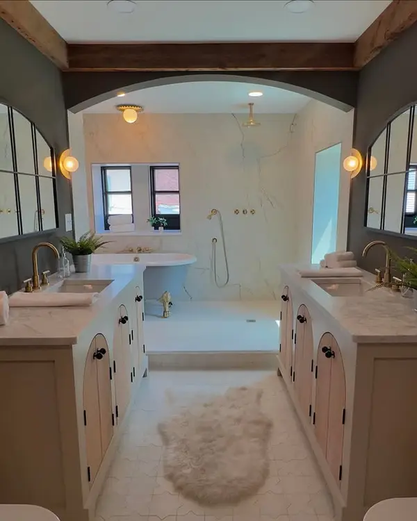 Completed Philadelphia bathroom renovation by Almeida Home Remodeling