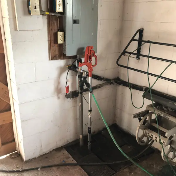 Plumbing fixture and supply connections