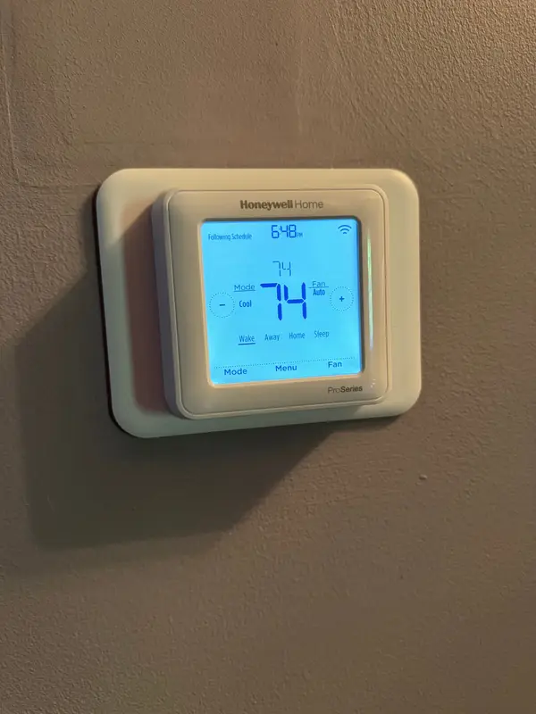 Wall-mounted thermostat