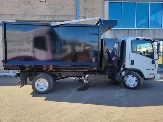 Cleanouts & Hauling context for Seasoned Handyman Services