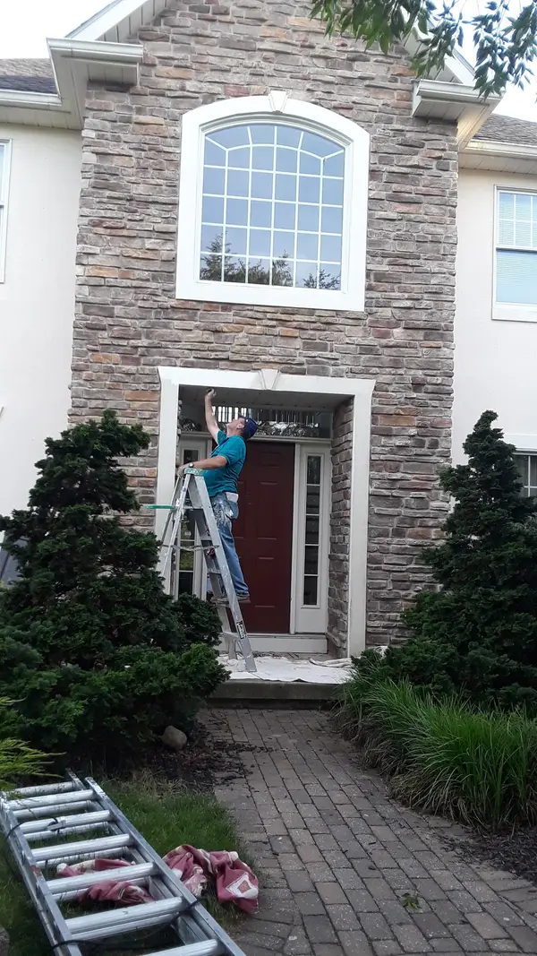 Entry trim work