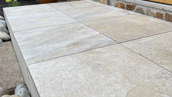 Outdoor tile surface