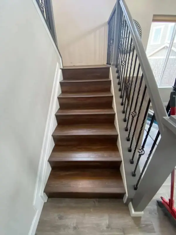 Stair and railing finishes