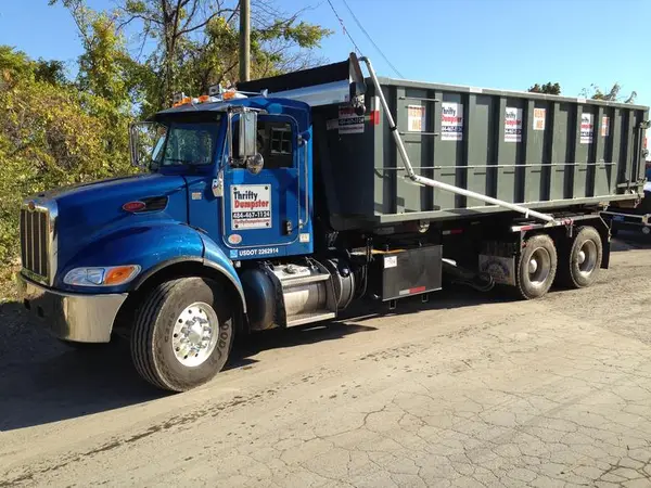 Thrifty Dumpster commercial roll-off truck from official website