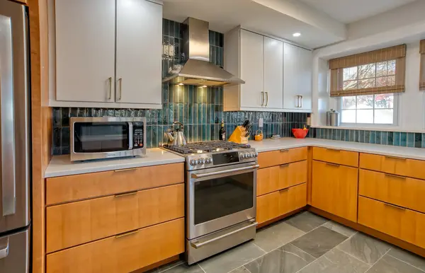 Kitchen cabinetry and countertops shown on the Holod's profile