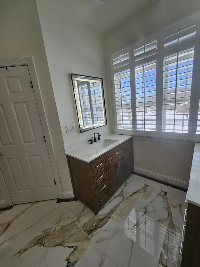 Bathroom Remodeling context for Yahir Construction LLC