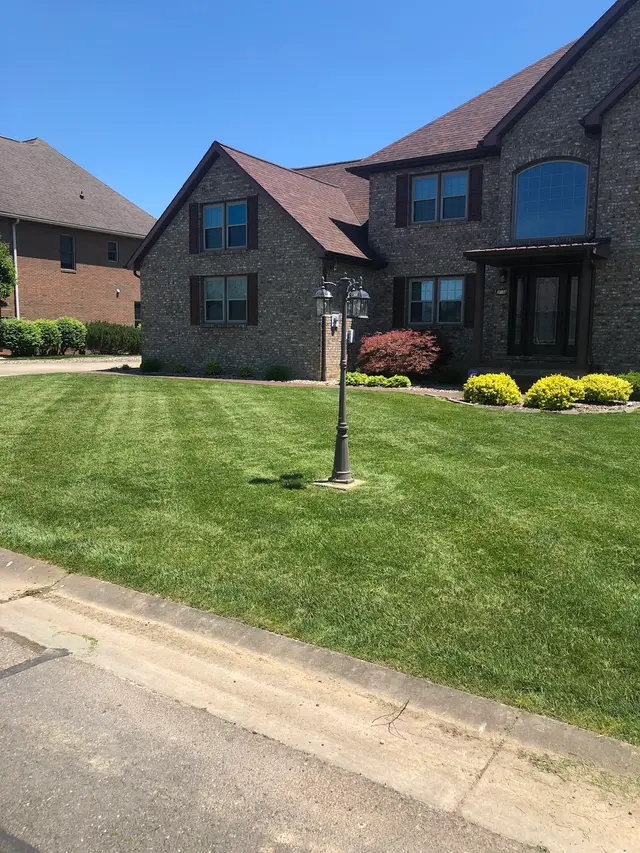 Lawn Trimming & Edges context for Reliable Lawn Service LLC