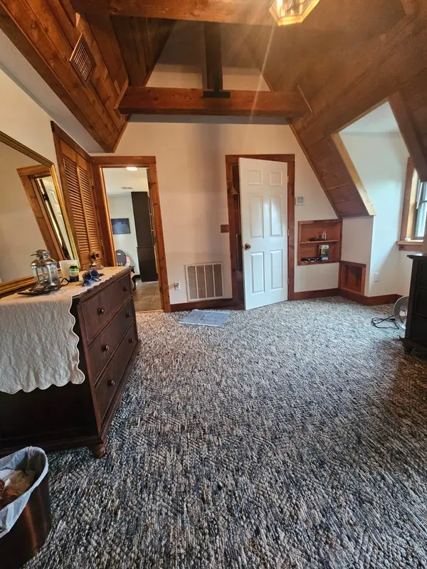 Interior woodwork and ceiling