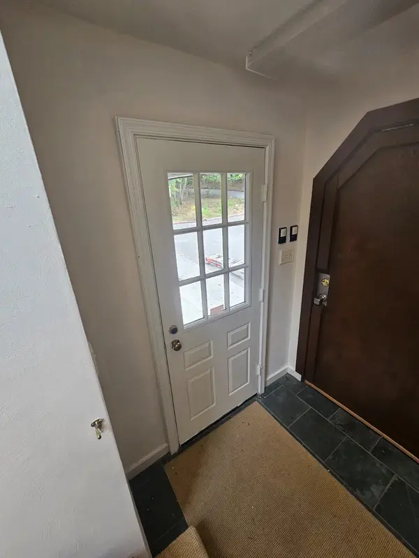 Interior entry and floor