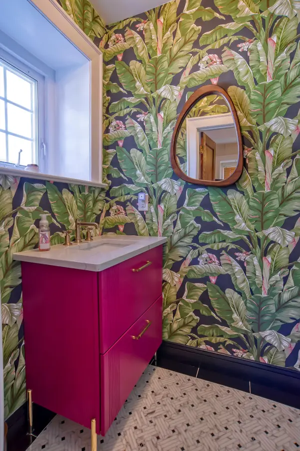 Powder-room project shown on the Holod's profile